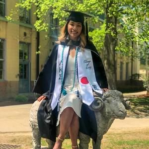 Meet your Posher, Taylor